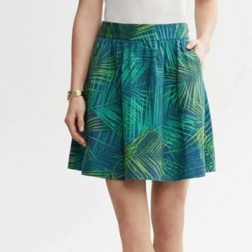 Banana Republic Palm Leaf Linen Mini Skirt Green Blue Size 8‎